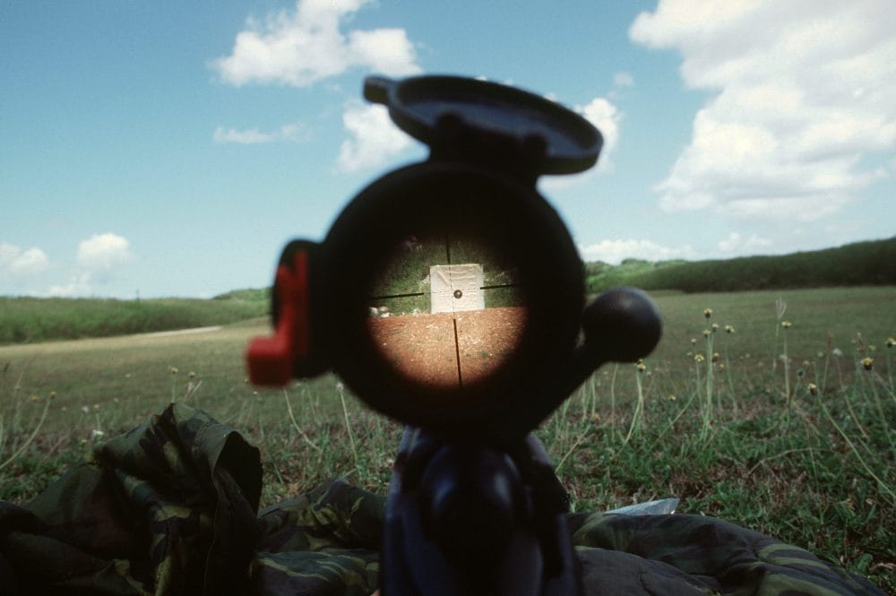 image of a rifle scope