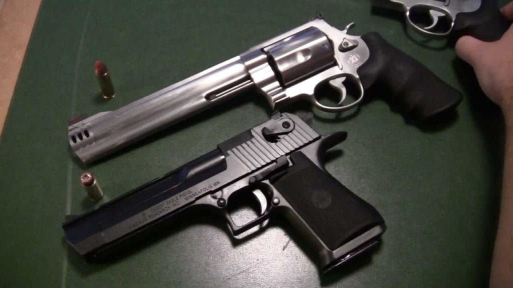 image of S&W 460 and Desert Eagle to compare