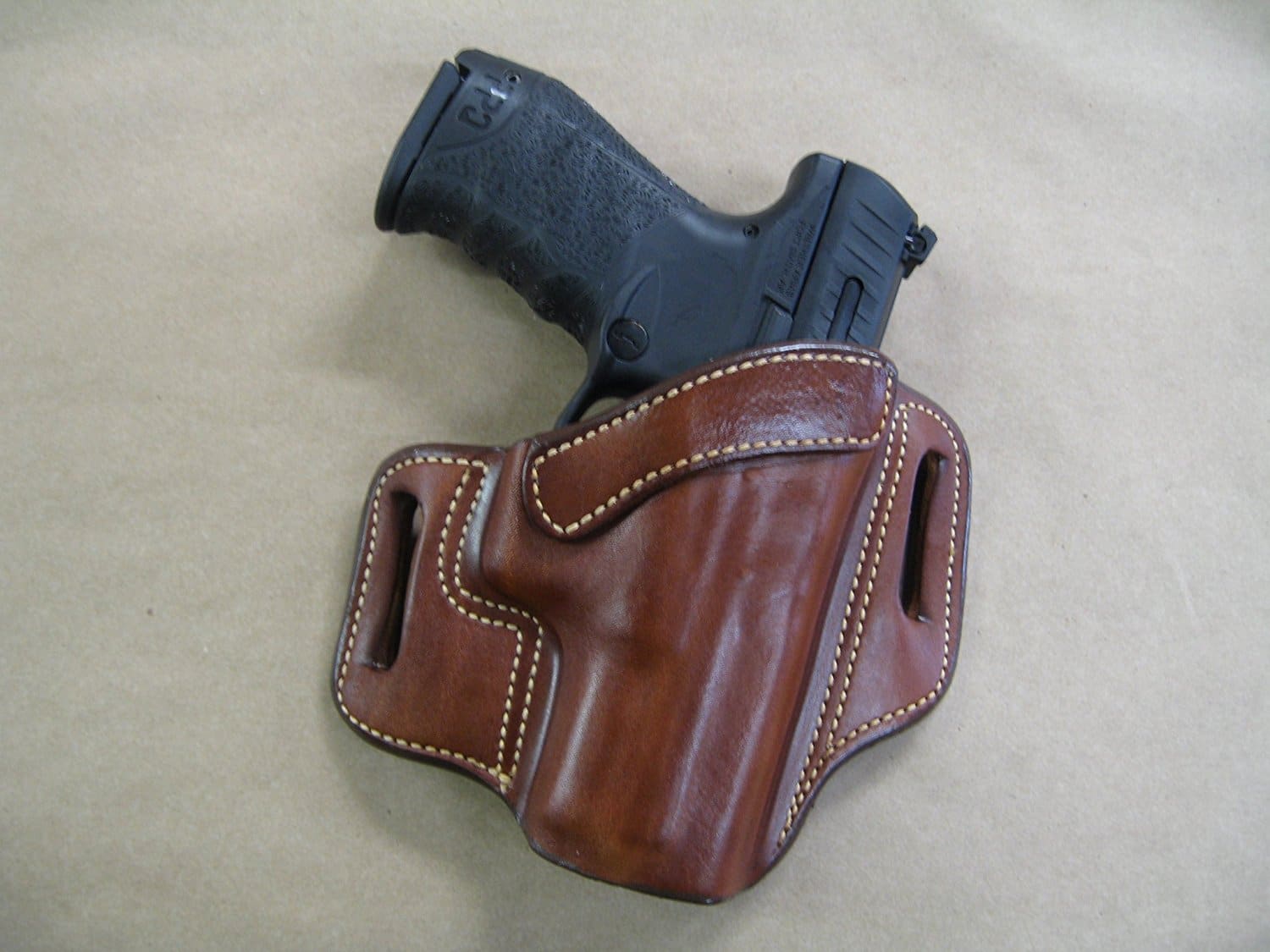 Walther PPQ Holster Options – 4 Best to Buy