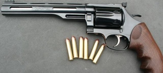 Dan Wesson 357 Supermag with ammo