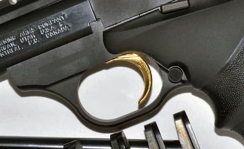 Browning Buckmark 22lr trigger focus
