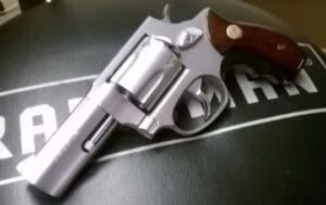 Taurus .327 Federal Magnum revolver