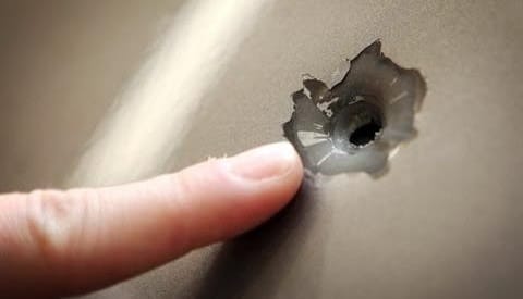 A picture of a .40 S&W entry hole